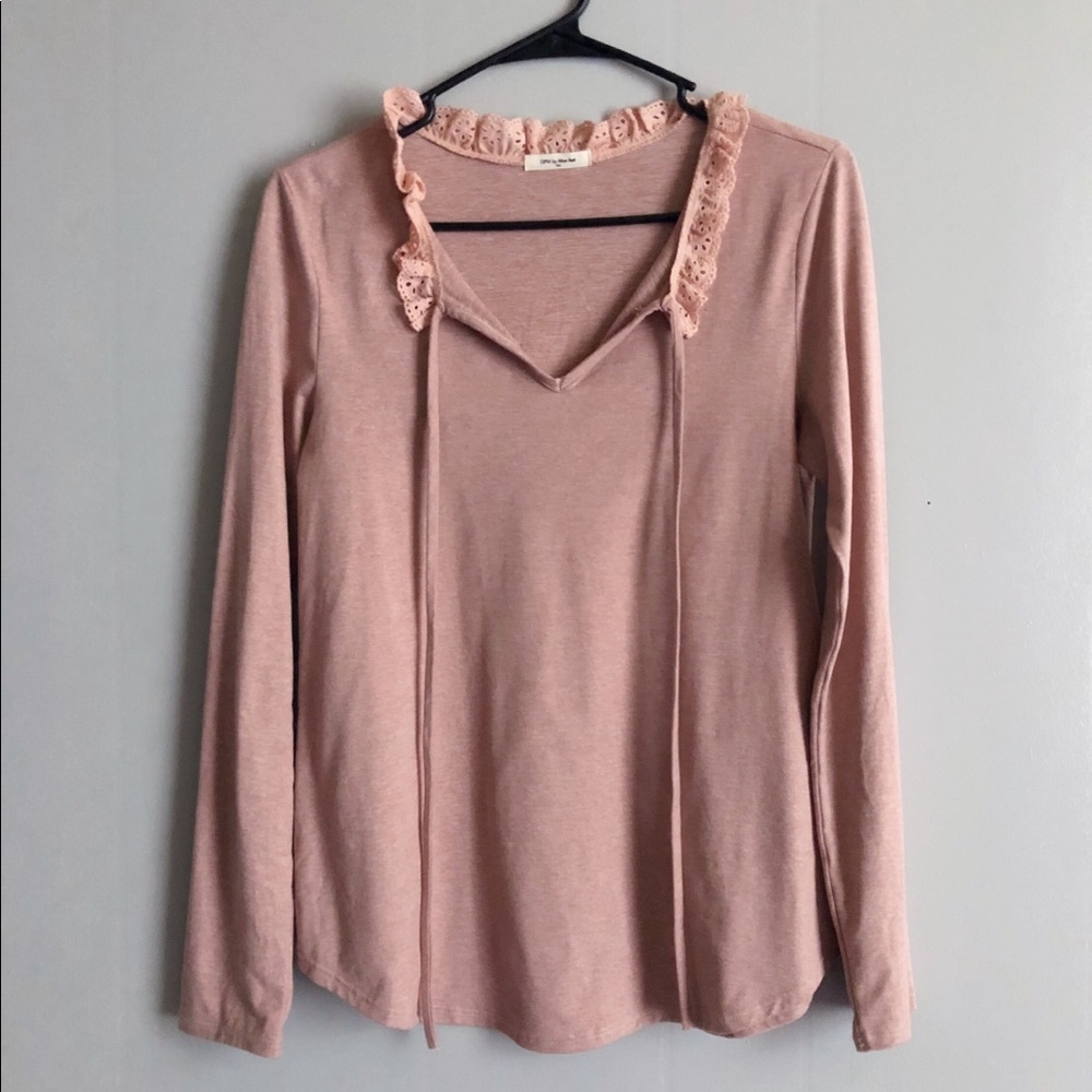 Lace Collar Long Sleeve